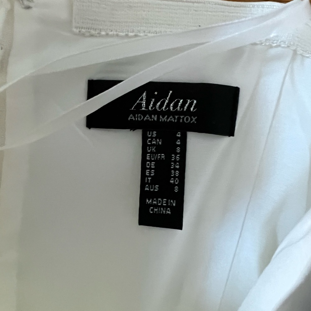 Aidan Mattox new with tags size 4 - Picture 4 of 4